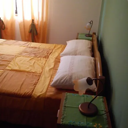 Apartament Violeta *