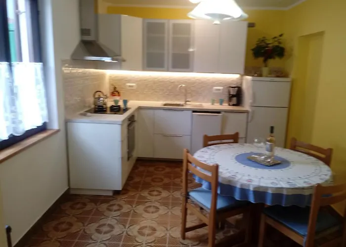 Apartment Violeta Pula